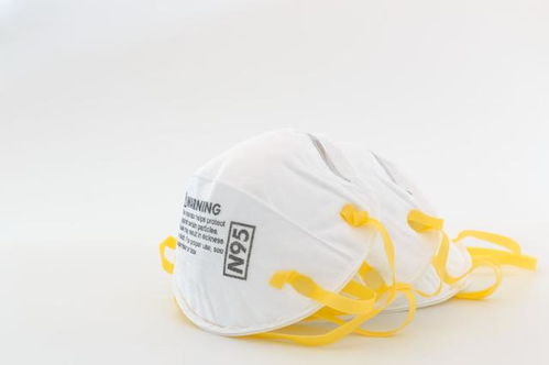 口罩還要戴多久？10個口罩難題解答，無紡布口罩常見問題全解析